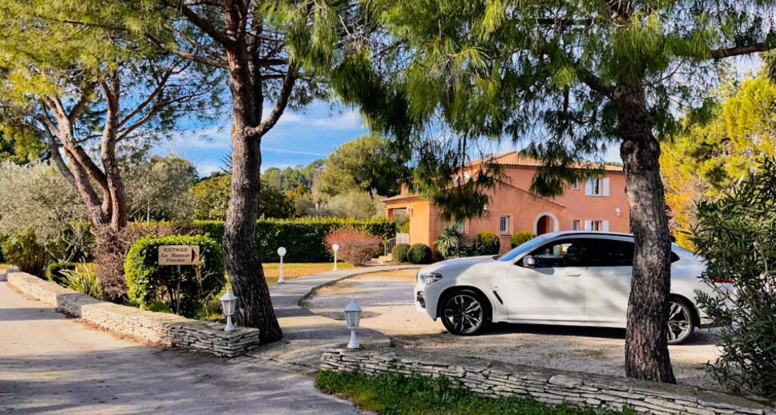 Logis Hotel & Restaurant L'Etape Bouc Bel Air - Gardanne Εξωτερικό φωτογραφία