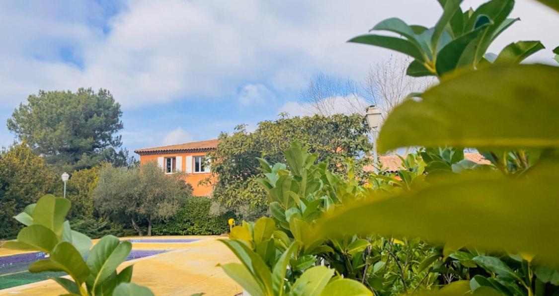 Logis Hotel & Restaurant L'Etape Bouc Bel Air - Gardanne Εξωτερικό φωτογραφία