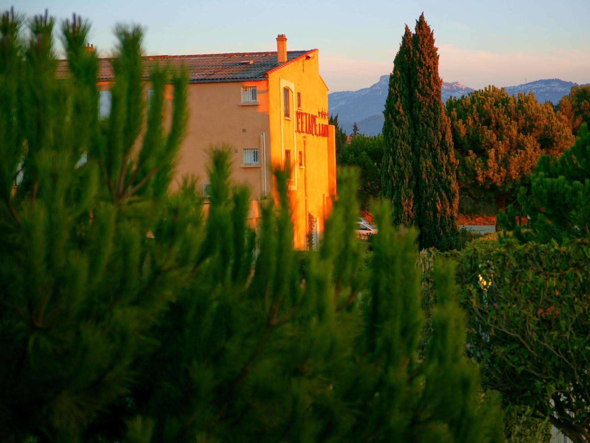 Logis Hotel & Restaurant L'Etape Bouc Bel Air - Gardanne Εξωτερικό φωτογραφία