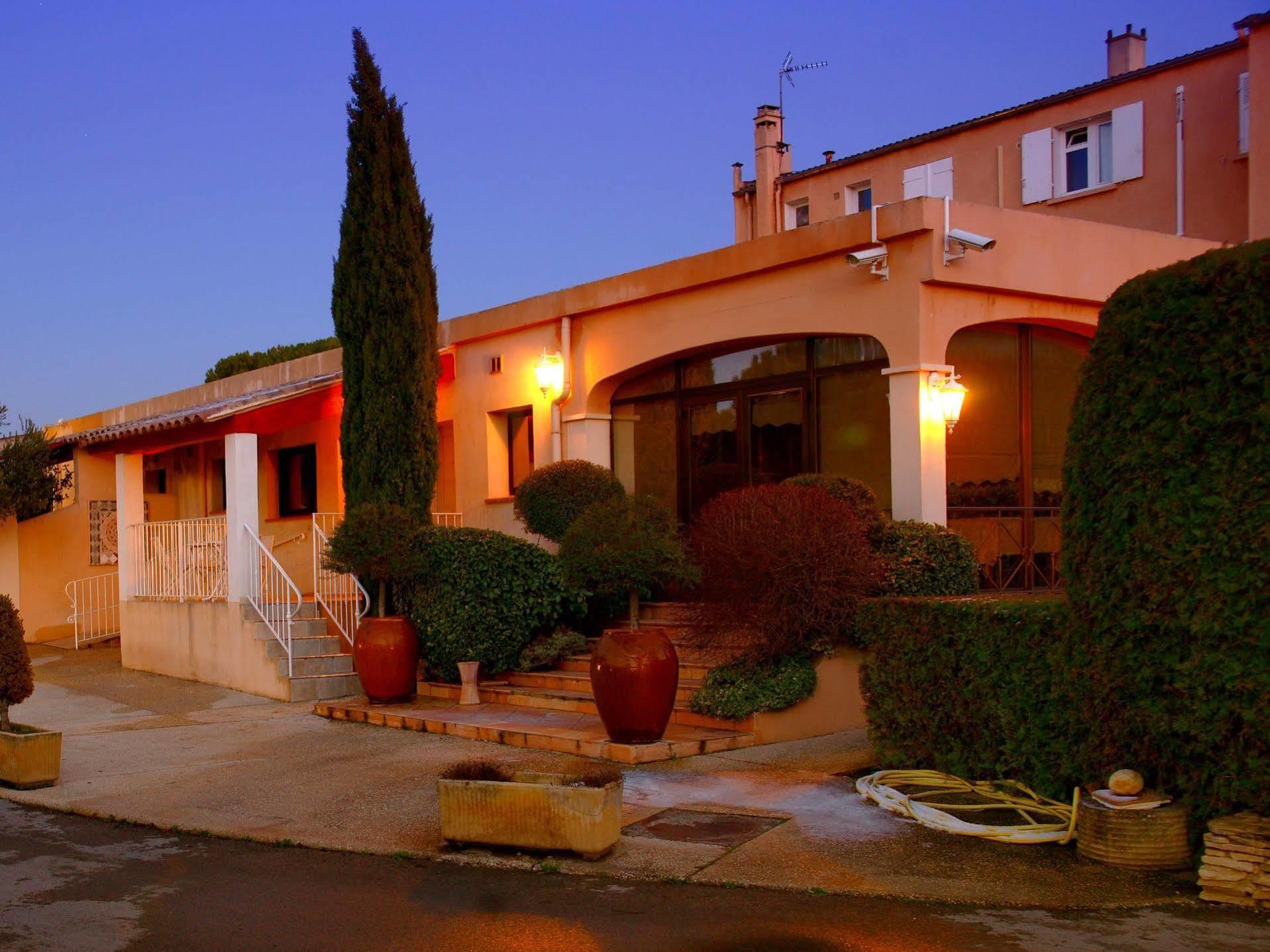 Logis Hotel & Restaurant L'Etape Bouc Bel Air - Gardanne Εξωτερικό φωτογραφία