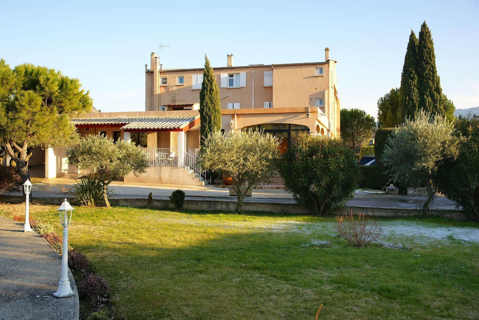 Logis Hotel & Restaurant L'Etape Bouc Bel Air - Gardanne Εξωτερικό φωτογραφία